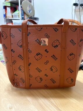 Hello Kitty Printed Bag with Logo Plaque